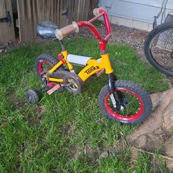 Tonka 12in Bike With Training Wheels