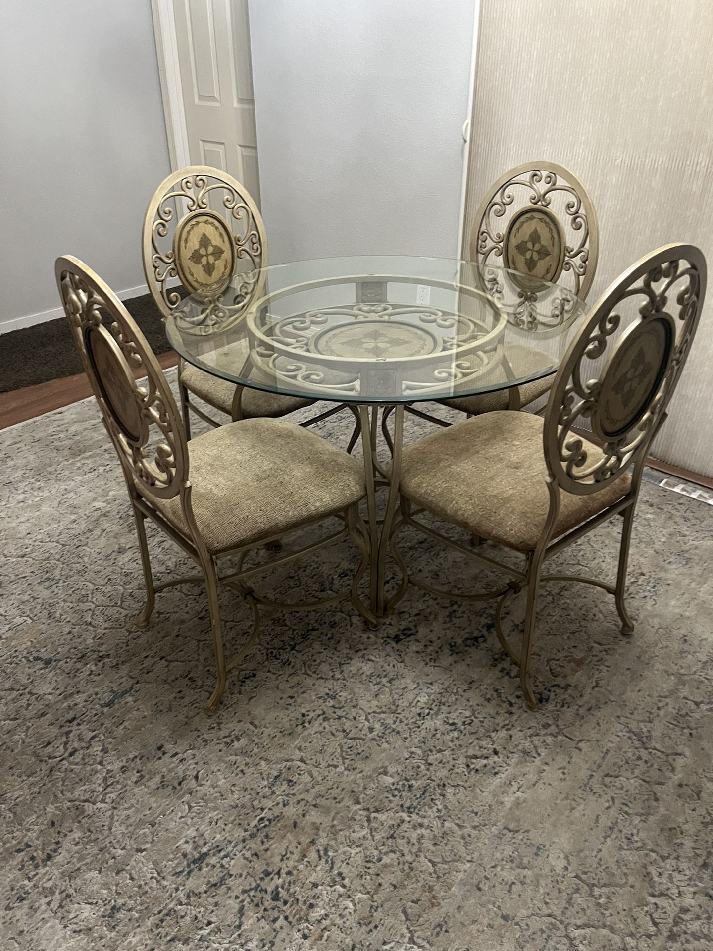 Kitchen table