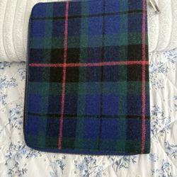 Gap Tartan flannel iPad case 