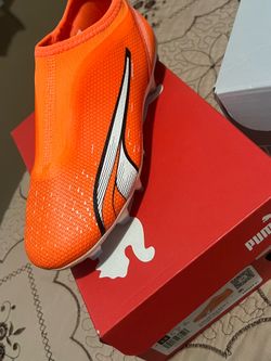Puma cleats size 4.5 youth