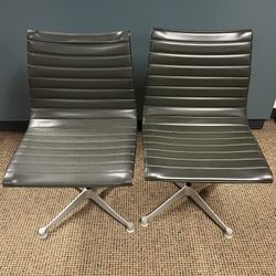 Herman Miller Aemes Alu Chairs Green 1st  Gen 1960’s