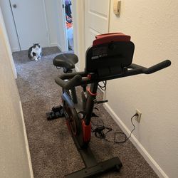 Echelon Smart Connect Fitness Bike