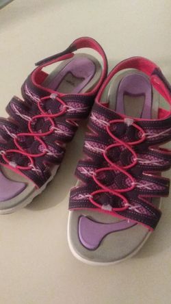 Womens size 9.5 purple/pink Ryka sandals