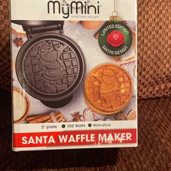 Santa Waffle Maker for Sale in Murrieta, CA - OfferUp