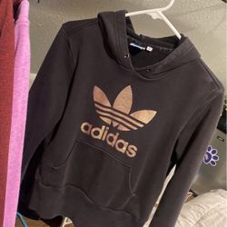 Adidas Sweatshirt Size M