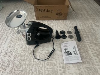 Brand New BBday Electric Meat Grinder (Model THMGB500AH)