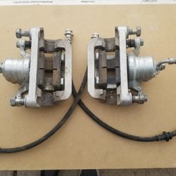 Nissan Frontier Rear Calipers