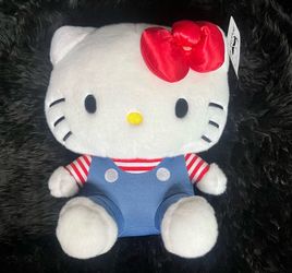Hello kitty plushie