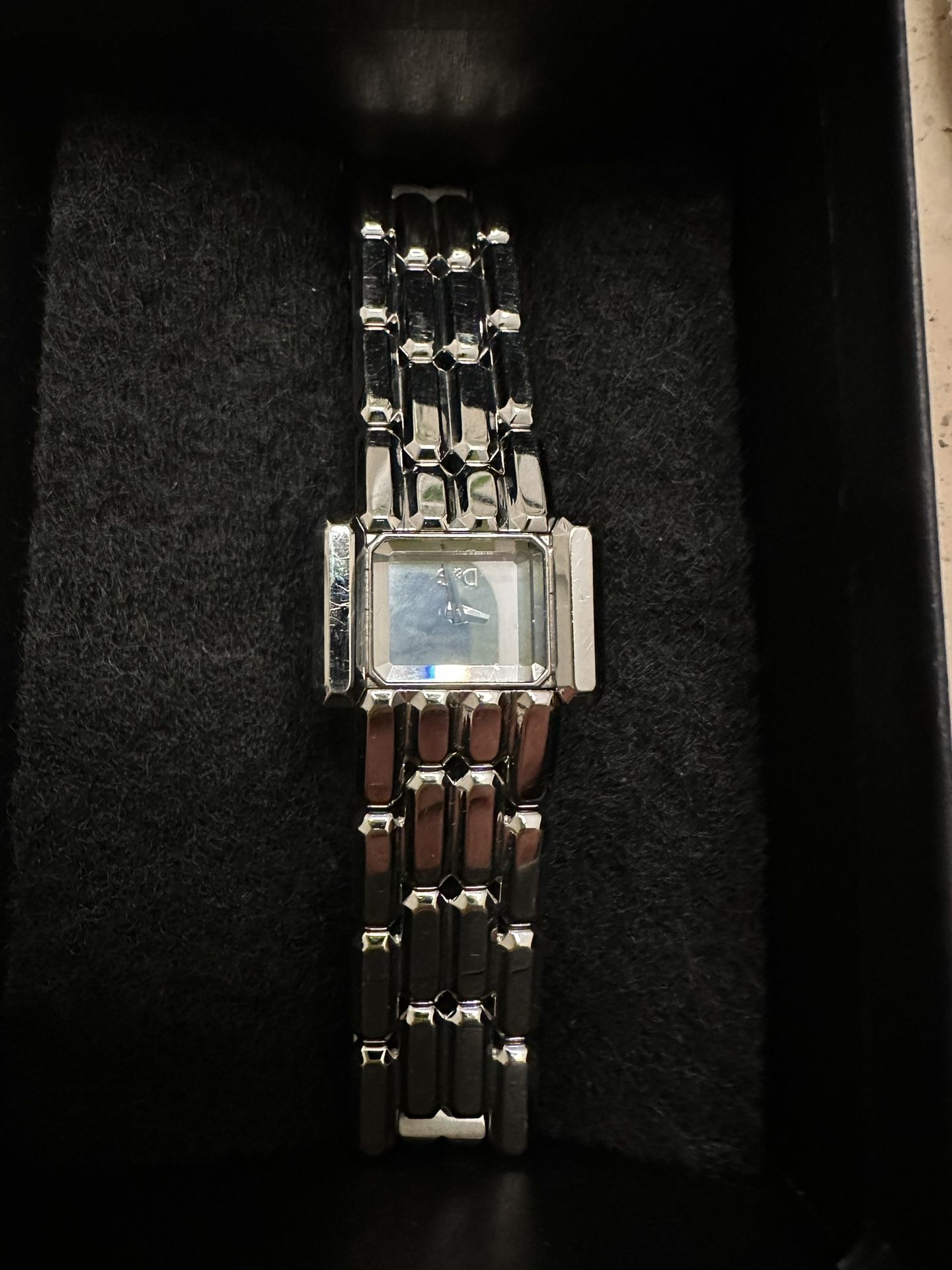 Dolce and Gabbana Silver/Mirror Style Watch. Was a gift and has just been put away un used.