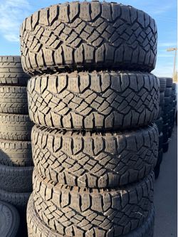 275/65r18 GOODYEAR en perfectas condiciones de vida las 4