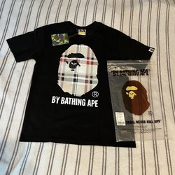 “A bathing ape” shirt