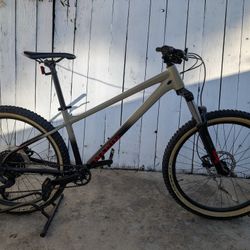 Marin San Quinton Mountain Bike