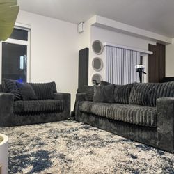 Modern Sofa + Oversized Chair Set (Like New)