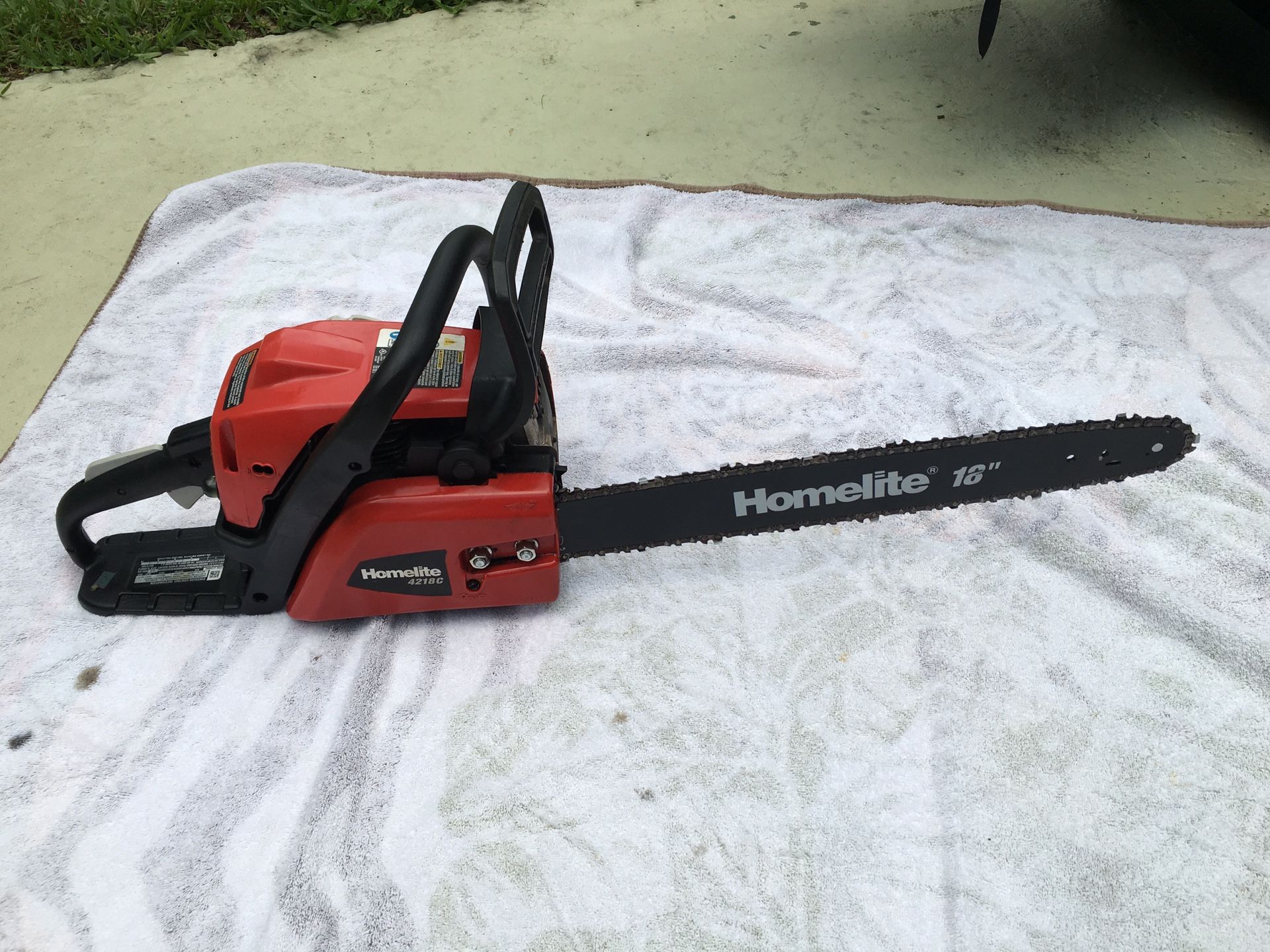 18" Homelite 4218c Gas Chainsaw