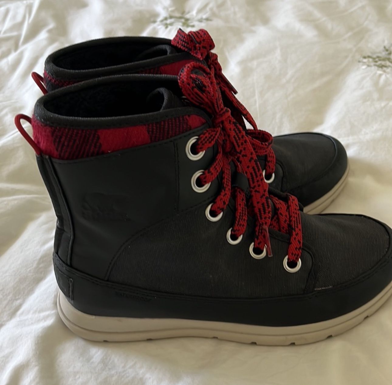 Sorel Boots Women’s 8.5