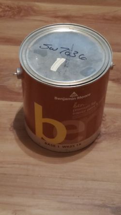Benjamin Moore brand premium paint