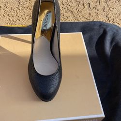 Micheal Kors Black Heels
