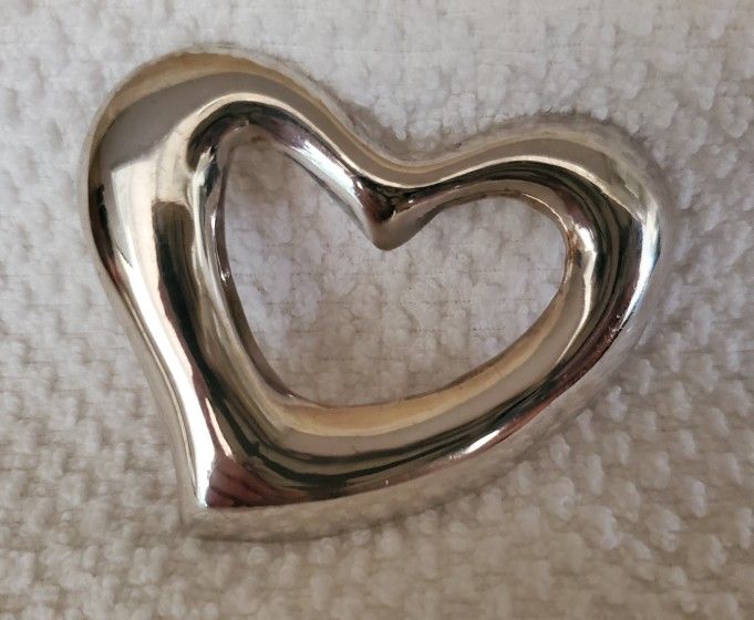 STERLING SILVER BROOCH PIN
