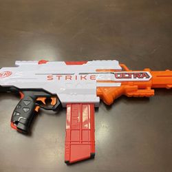 Nerf ULTRA Strike blaster