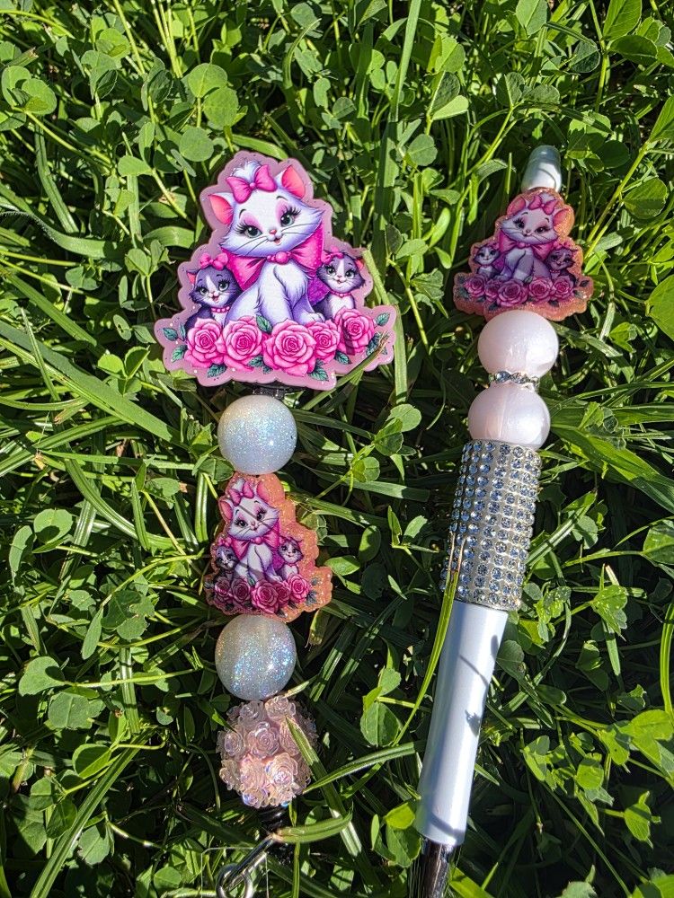 Marie Cat Badge Reel And Pen Set