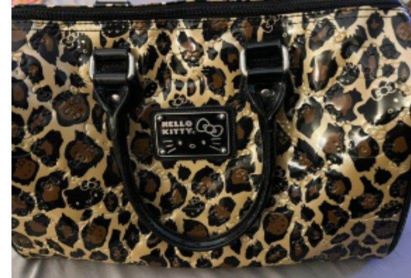 Hello Kitty Purse