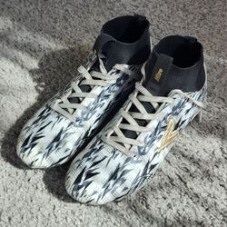 Boys Size 4 Sports Cleats