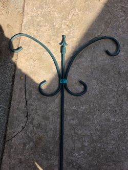 6' dual shepherds hook for plants or feeders
Green
Iron