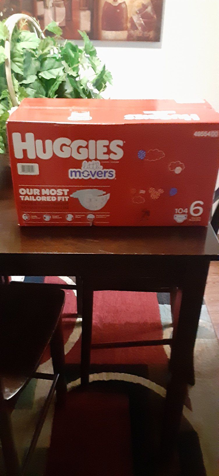 Huggies little movers size 6 104 count