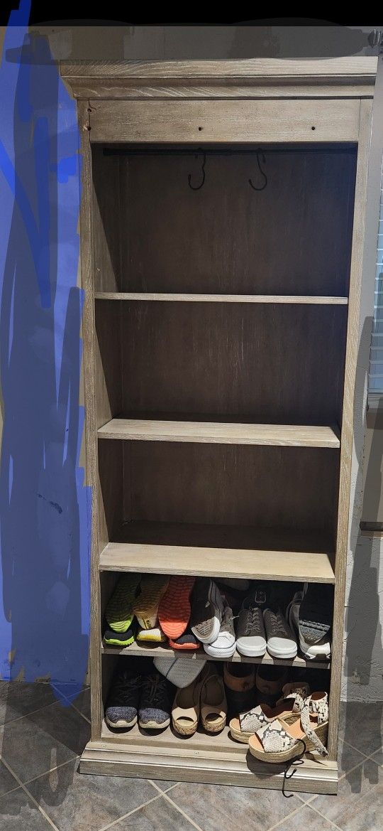 Cabinet/shelf/bookshelf