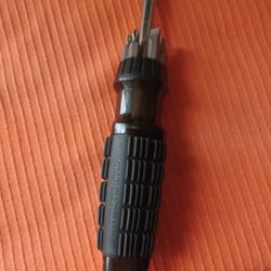WESCON TOOL,LATSHAW TOOL,RATCHETING SCREWDRIVER AND CARRYING BITS