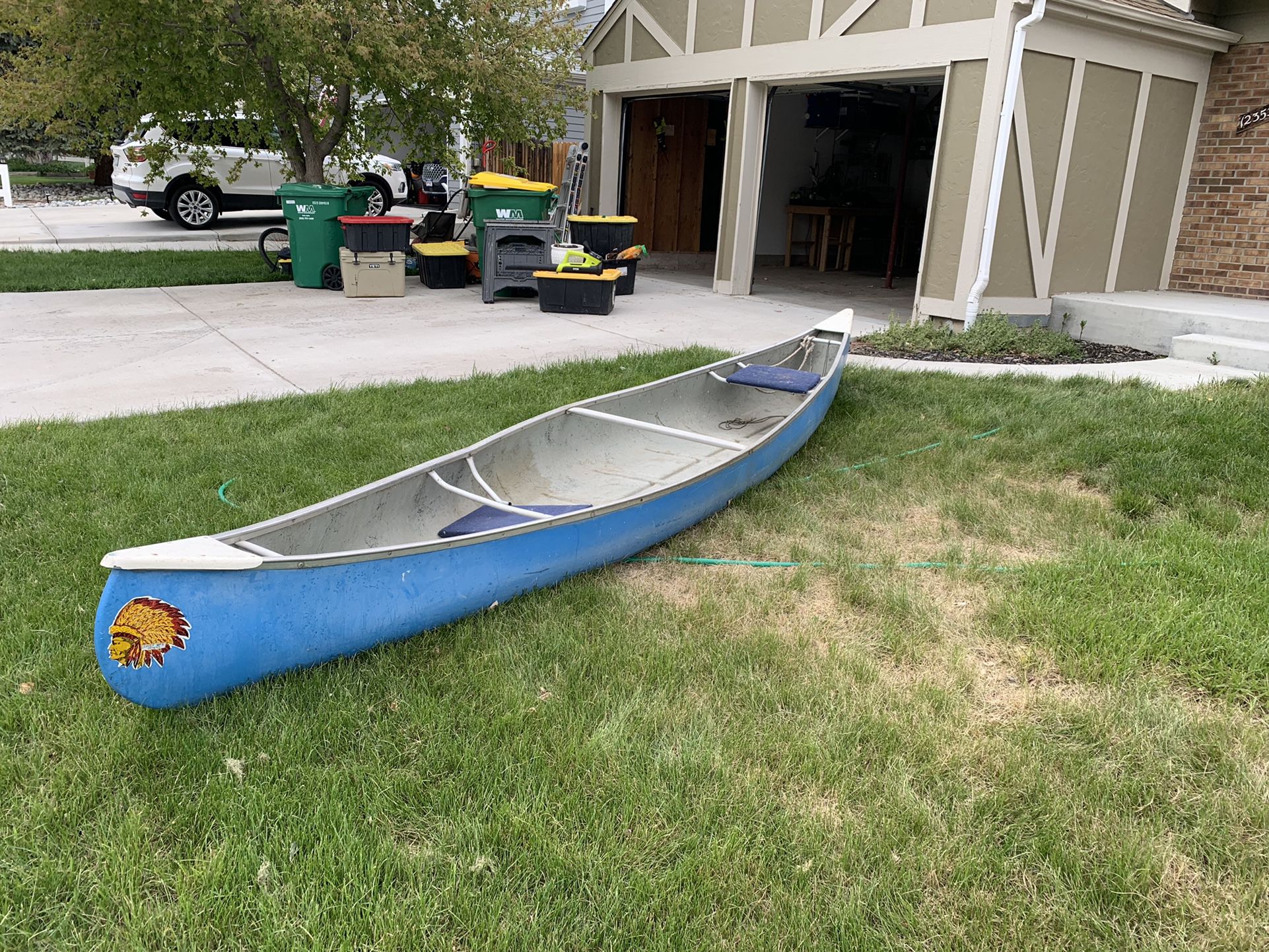 Canoe - 16 Foot