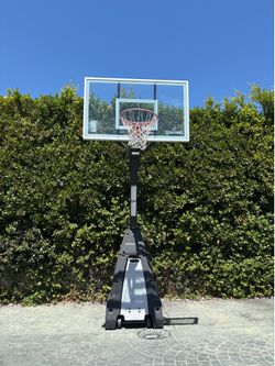 Spalding Adjustable Portable Basketball Hoop