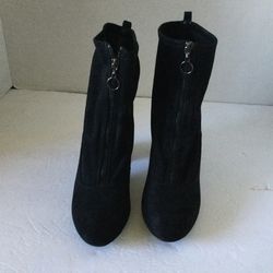Black Boots