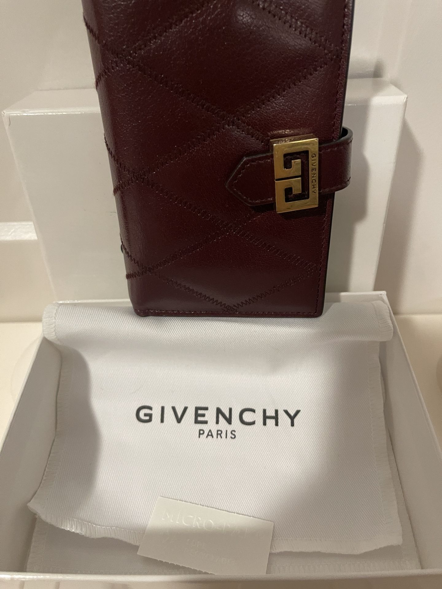 Givenchy GV3 Burgundy wallet