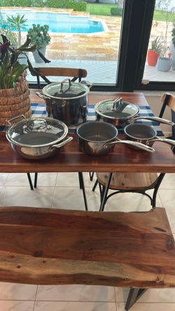 Henkel 8 piece pan set
