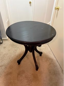 Round End Table / Side Table - Solid & Sturdy