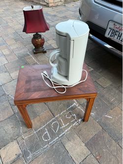 Vintage end table alder royal