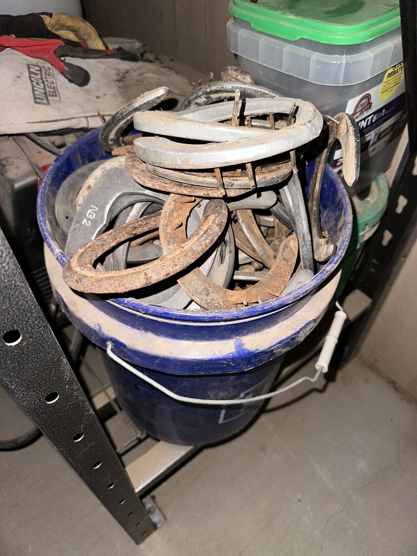 Horse Shoes