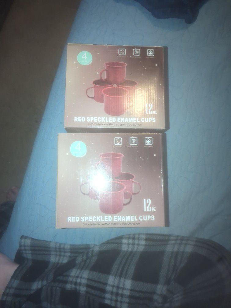  New 2 Boxes Of 4 Red Speckled Coffee Cups  