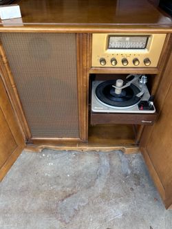 Vintage Admiral stereo record player