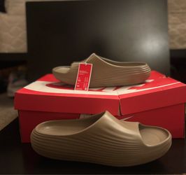 Nike ReactX Rejuven8 Slide - Khaki / Tan (Size 13) - Brand New in Box
