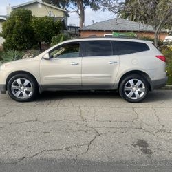 2012 Chevy Traverse LTZ