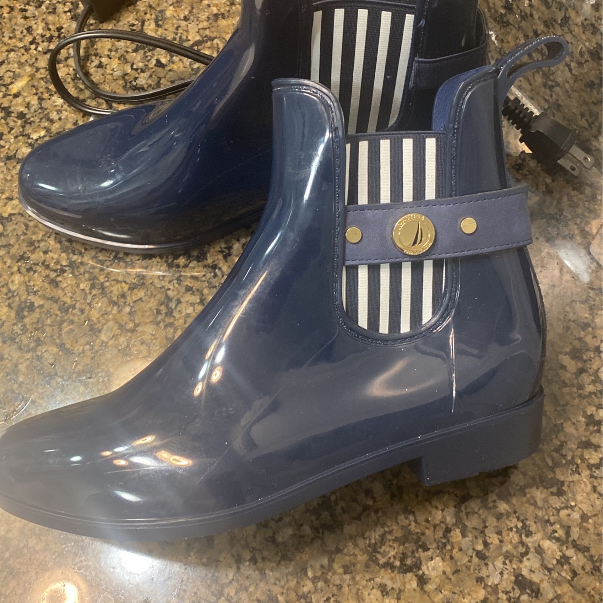 Women’s Nautica rain boots