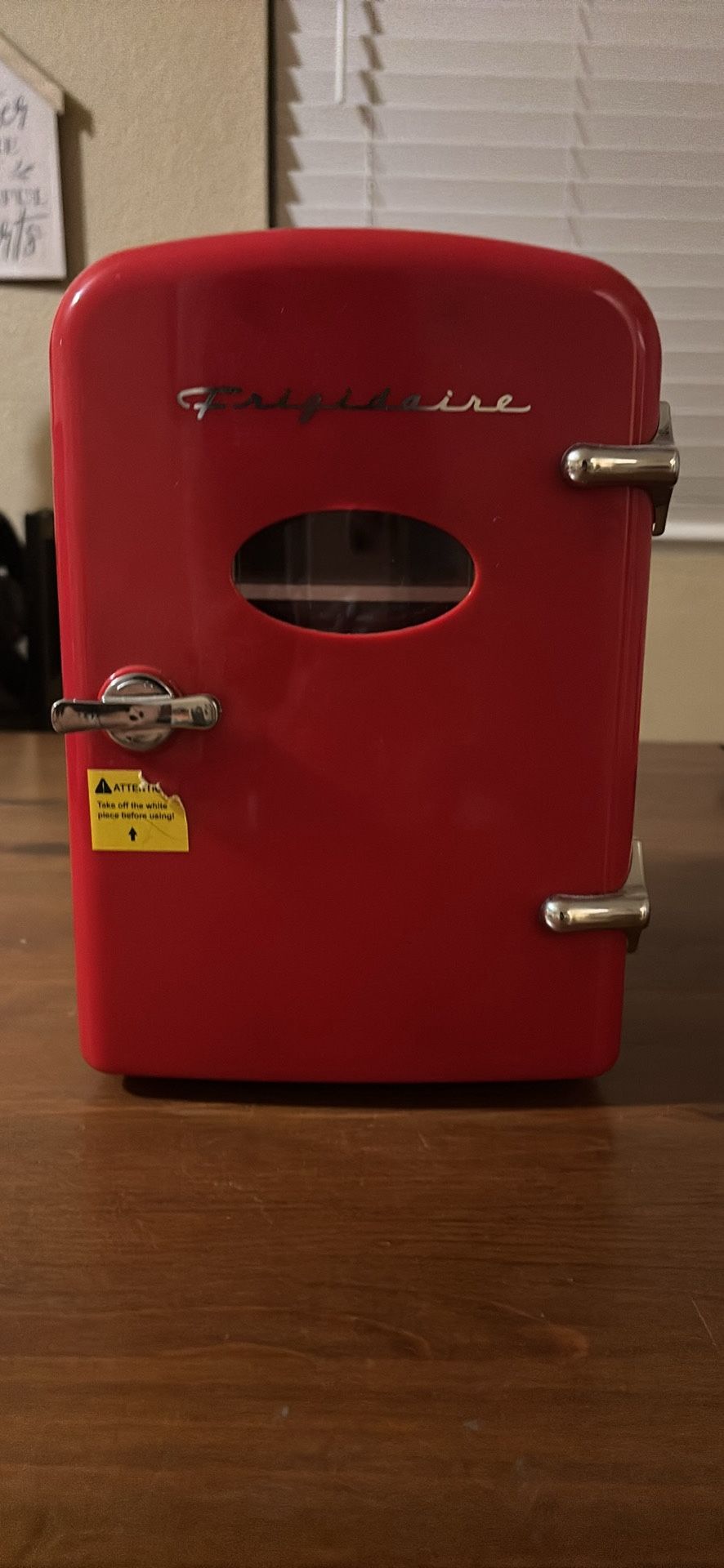 Mini Fridge