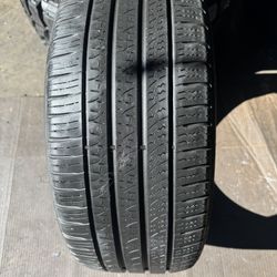 225 40 18 Pirelli Cinturato P7 Tire 