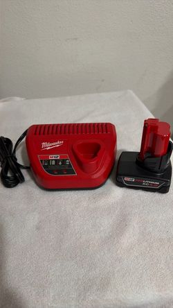 Milwaukee M12 Charger and XC 4.0 Battery