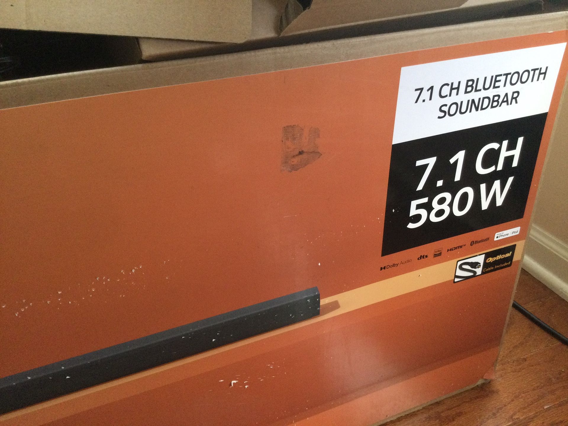 LG SPD7R 7.1 CHANNEL HIGH RES AUDIO SOUND BAR WITH REAR SPEAKER KIT AND SUBWOOFER. LIKE NEW CONDITION