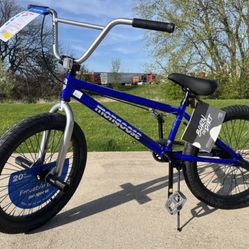 Mongoose Index 2.0 20" Kids' BMX Freestyle Bike - Blue