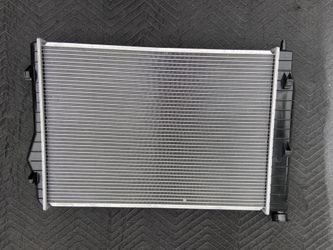 93-02 Camero 5.7L AT/MT Radiator