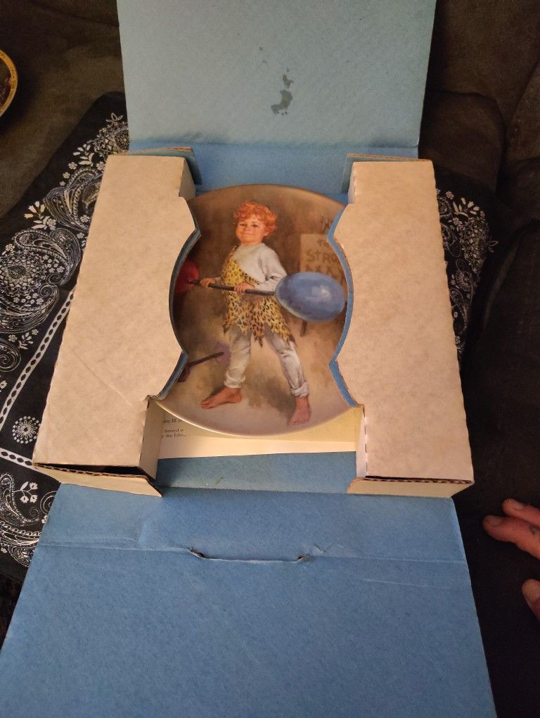 Edwin M. Knowles China Co.